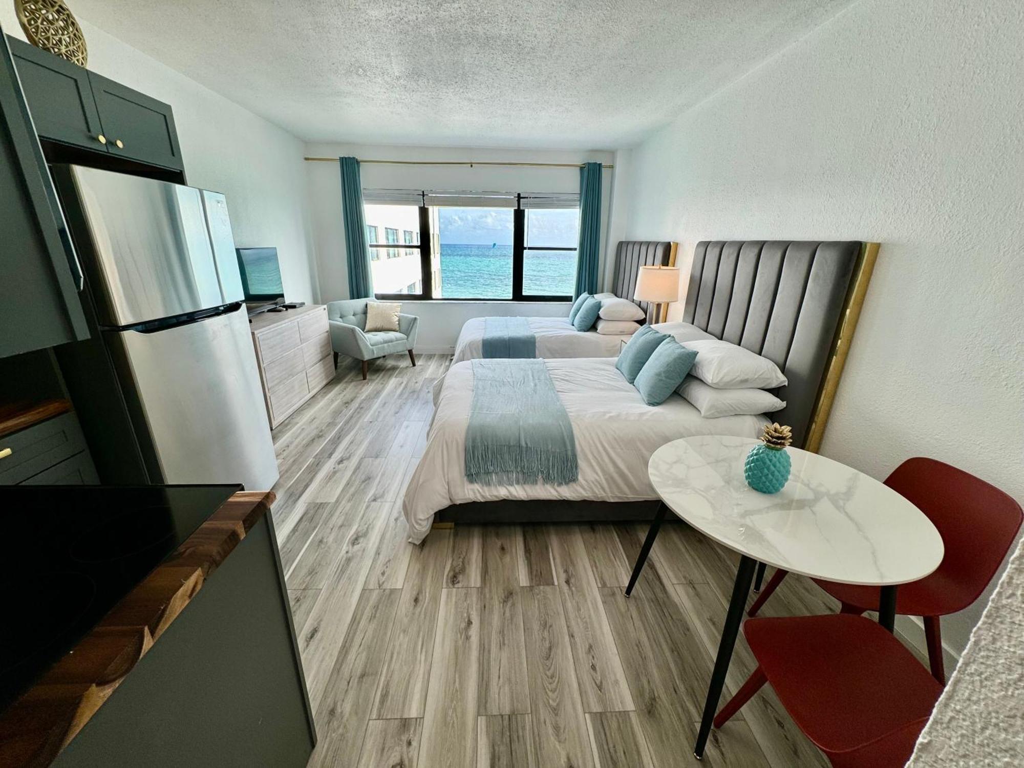 Directly On The Beach With Pool & Ocean View Miami Beach Exterior foto